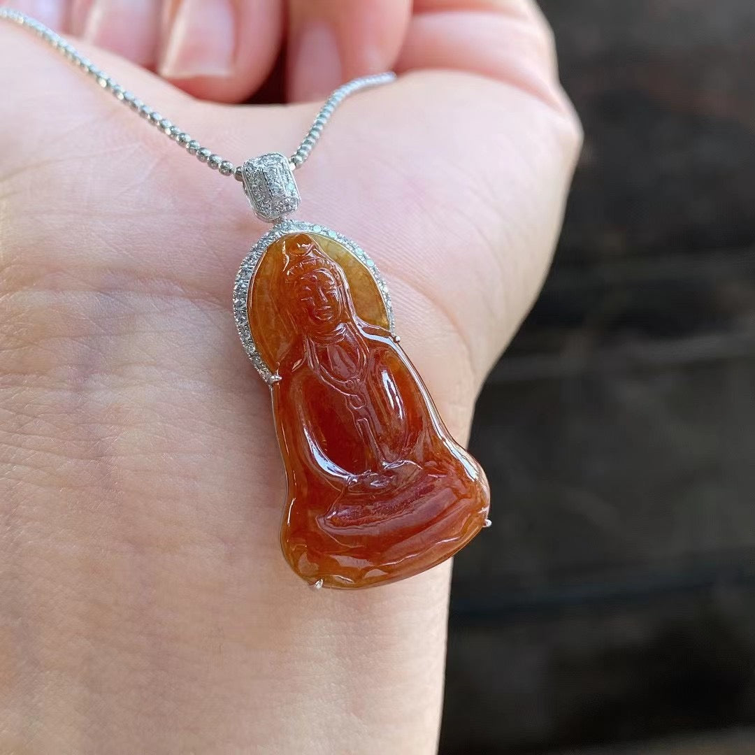 Jade - Pendentif Guanyin en Jade Rouge - Or 18K et Diamants
