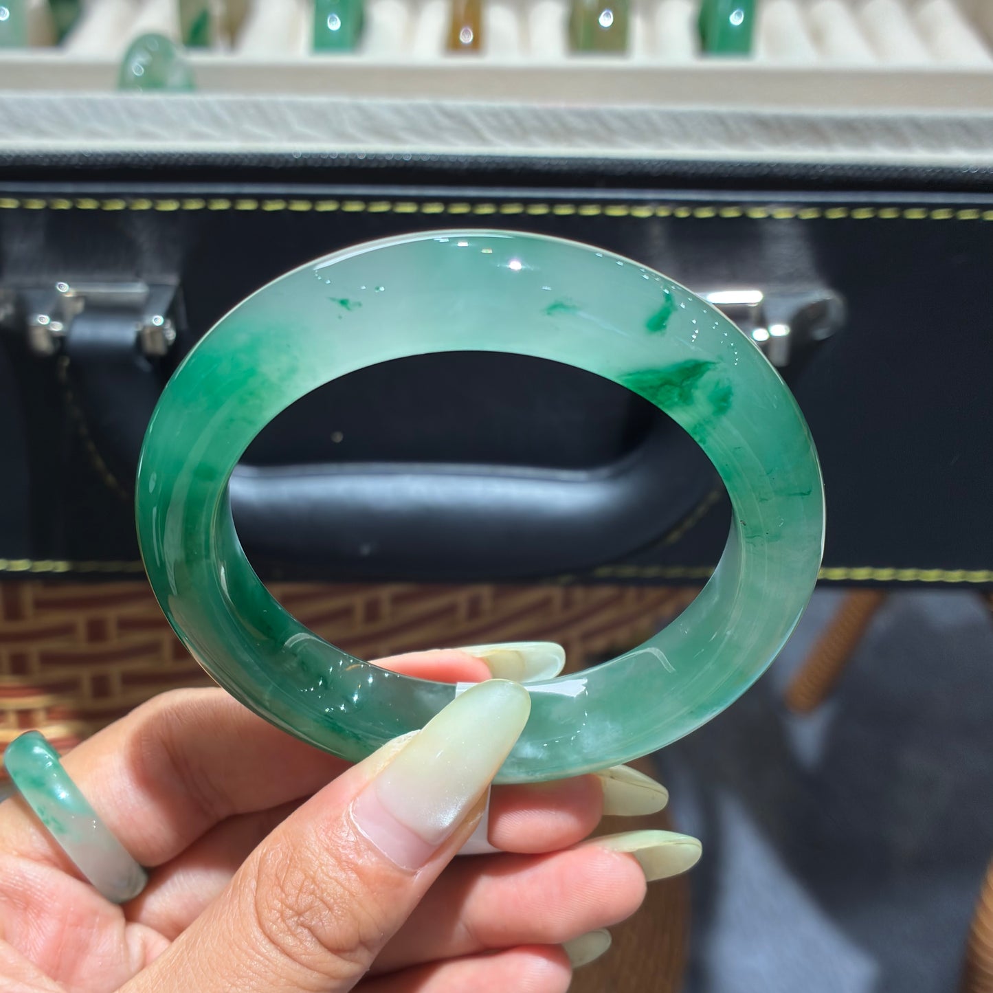 Jade - Bracelet Jonc en Jade vert