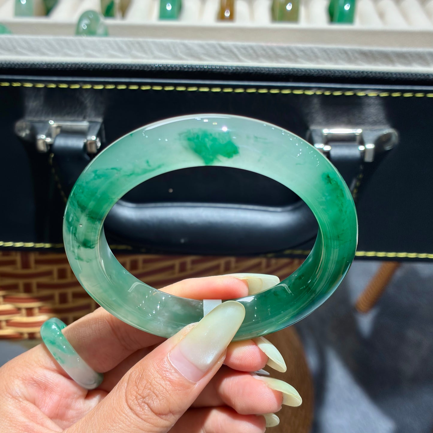Jade - Bracelet Jonc en Jade vert