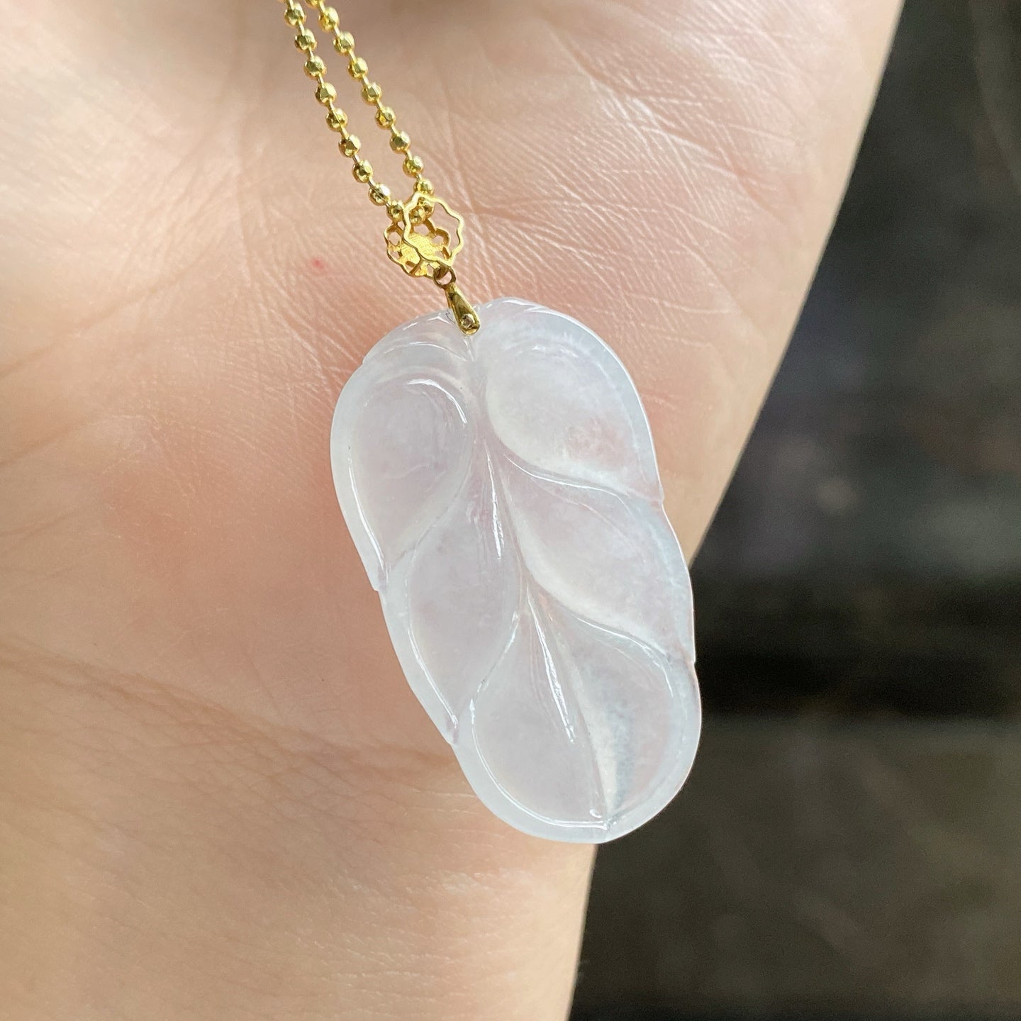 Jade - Pendentif Jade blanc feuille