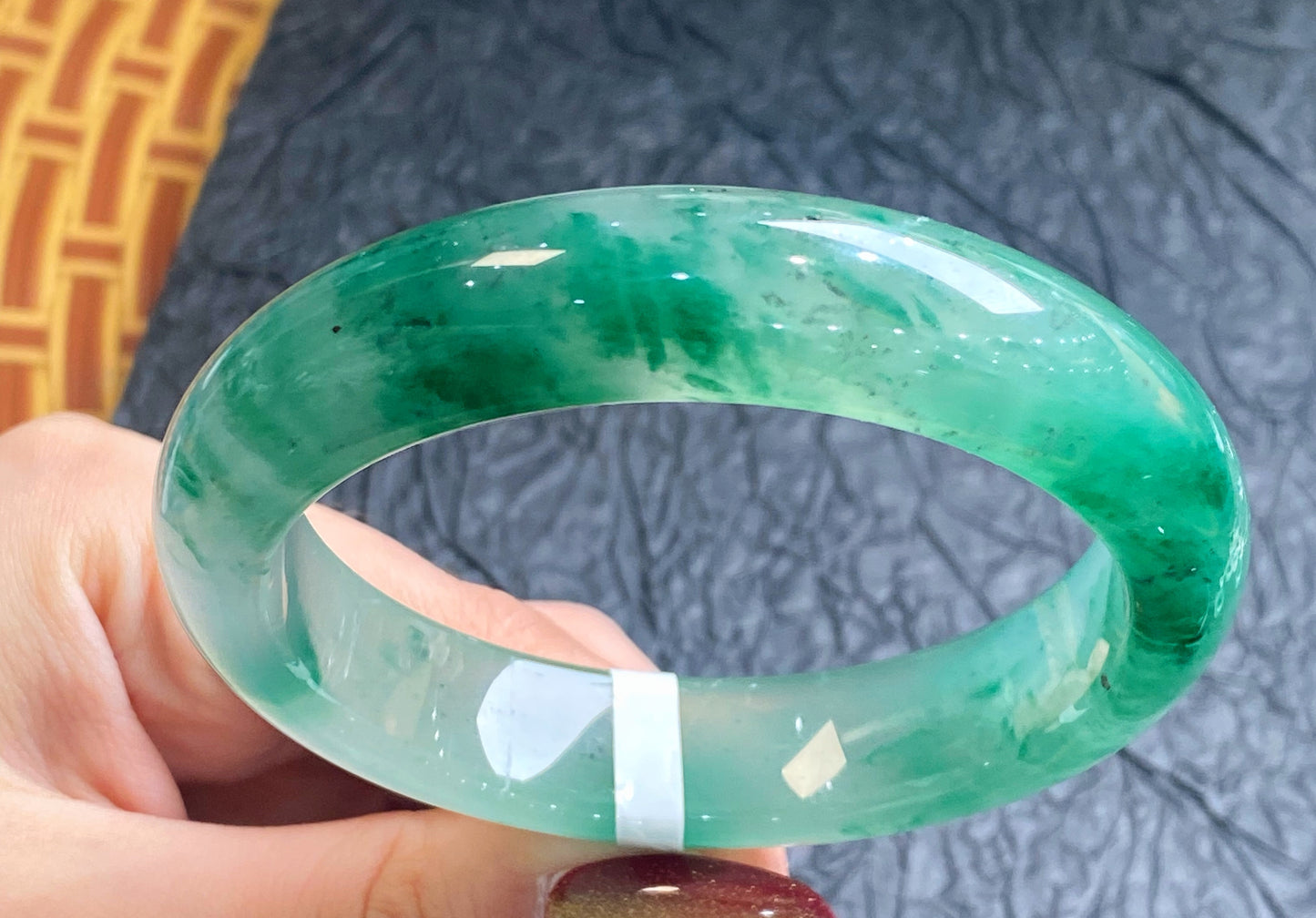 Jade - Bracelet Jonc en Jade Piao Hua