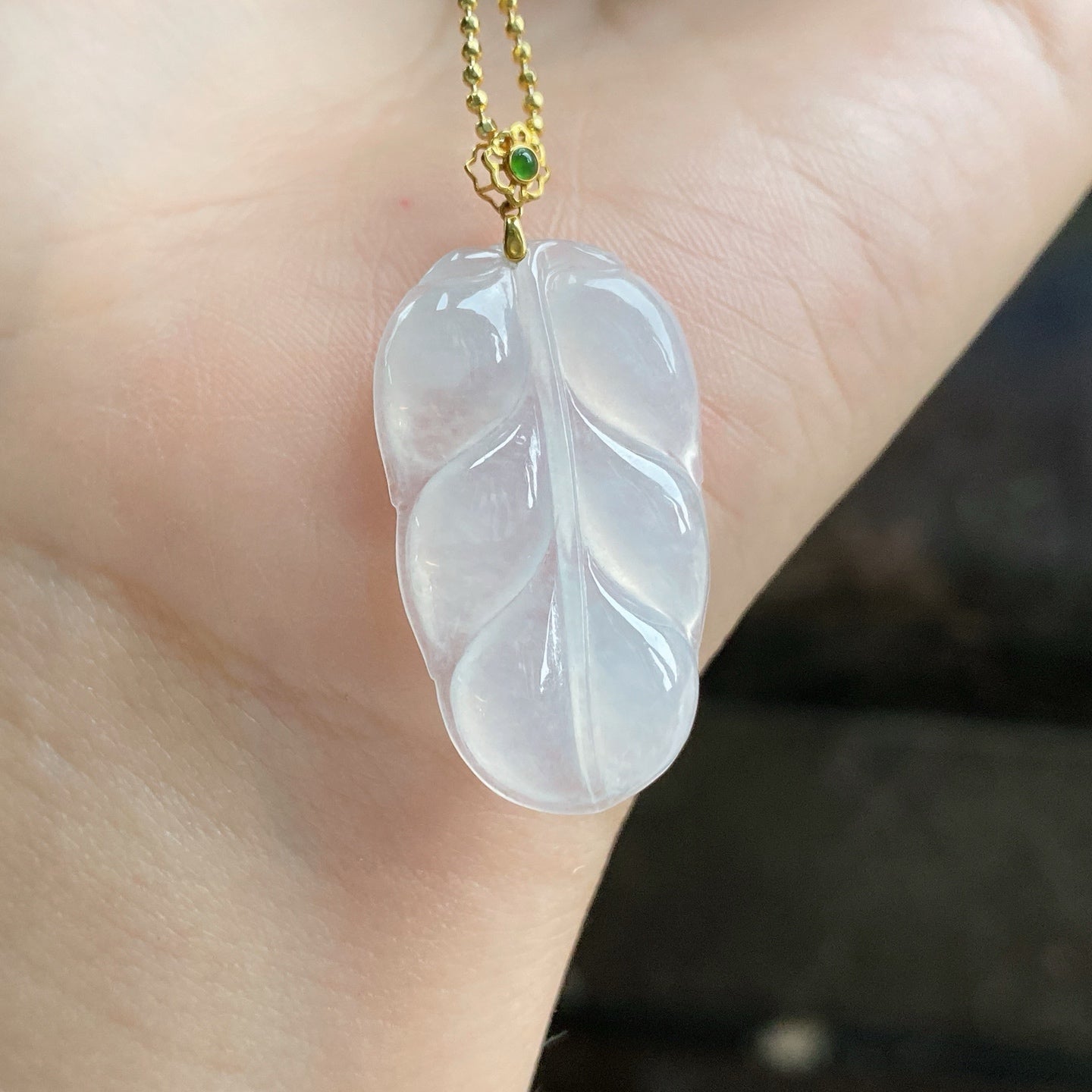 Jade - Pendentif Jade blanc feuille