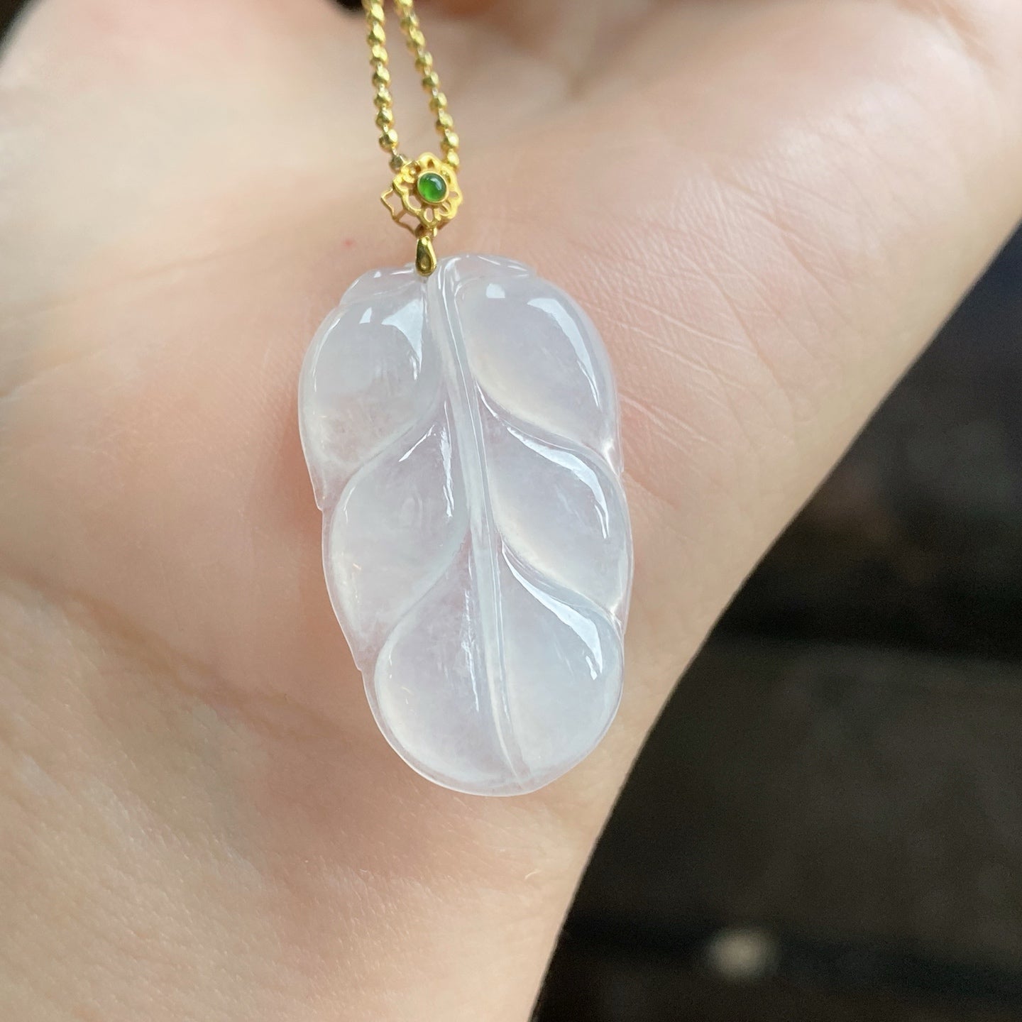 Jade - Pendentif Jade blanc feuille