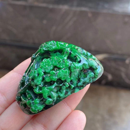 Green Jade "MeiHua" Plum Blossom Pendant