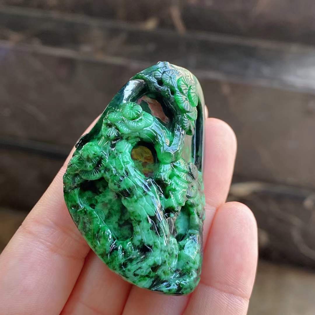Green Jade "MeiHua" Plum Blossom Pendant