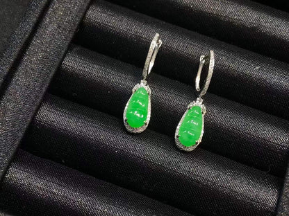 Jade - Boucles d’oreilles en jade Bing Yanglü