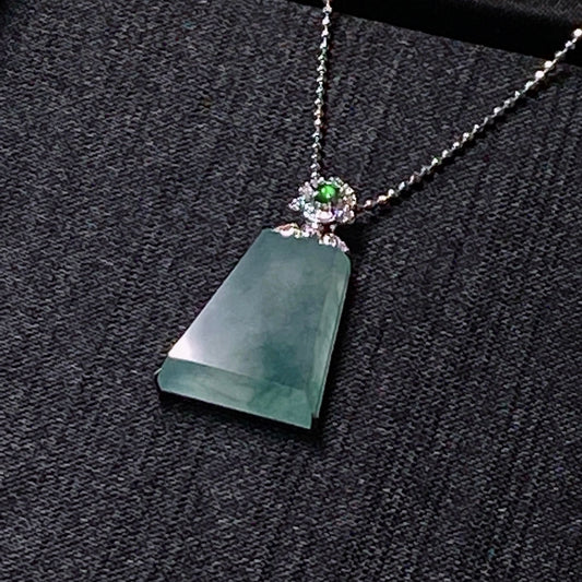 Jade - Pendentif Wu Shi Pai de Qualité Glace