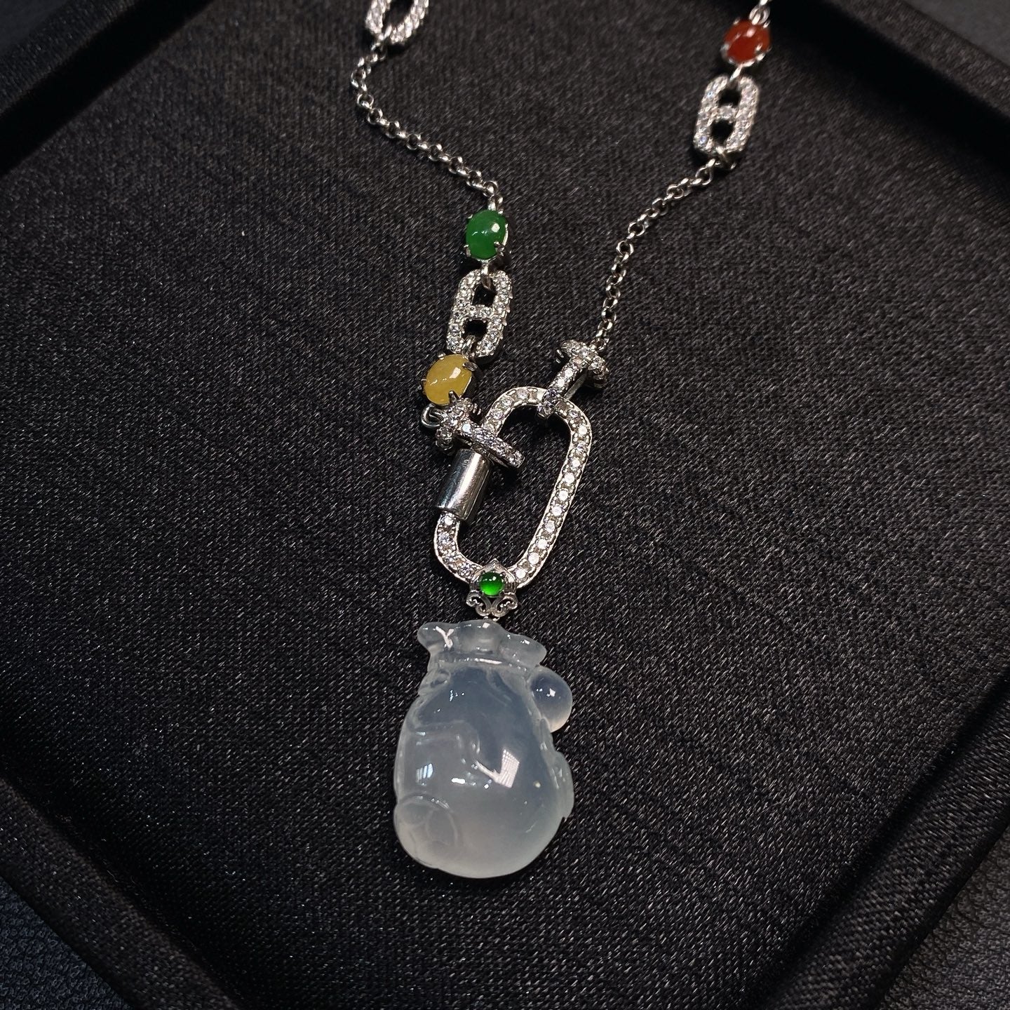 Jade - Pendentif Porte-Monnaie Glacé