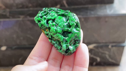 Green Jade "MeiHua" Plum Blossom Pendant
