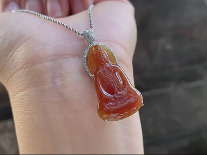 Jade - Pendentif Guanyin en Jade Rouge - Or 18K et Diamants